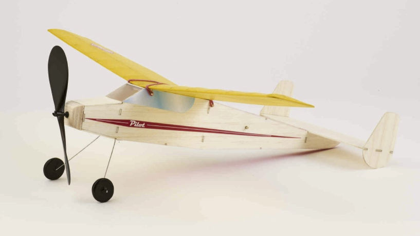 SIMPLE FREE FLIGHT MODELS