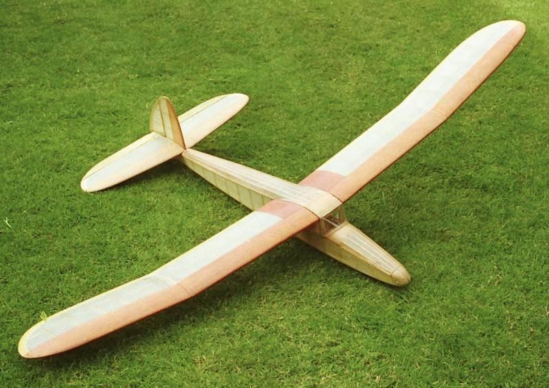 KK Chief - 64'' Replica Balsa Kit